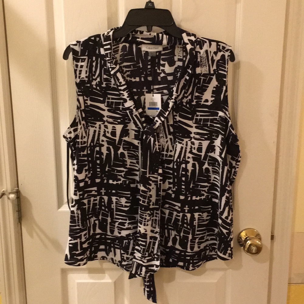 NEW blouse